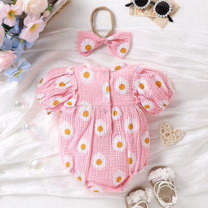 Daisy Whispers – Baby Girl Bubble Sleeve Lace Romper